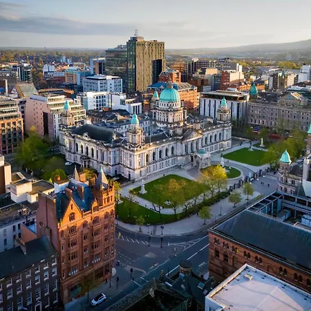The Manhattan - 1 Bd City Ap - Gold Short Term Stays Belfast Exterior photo